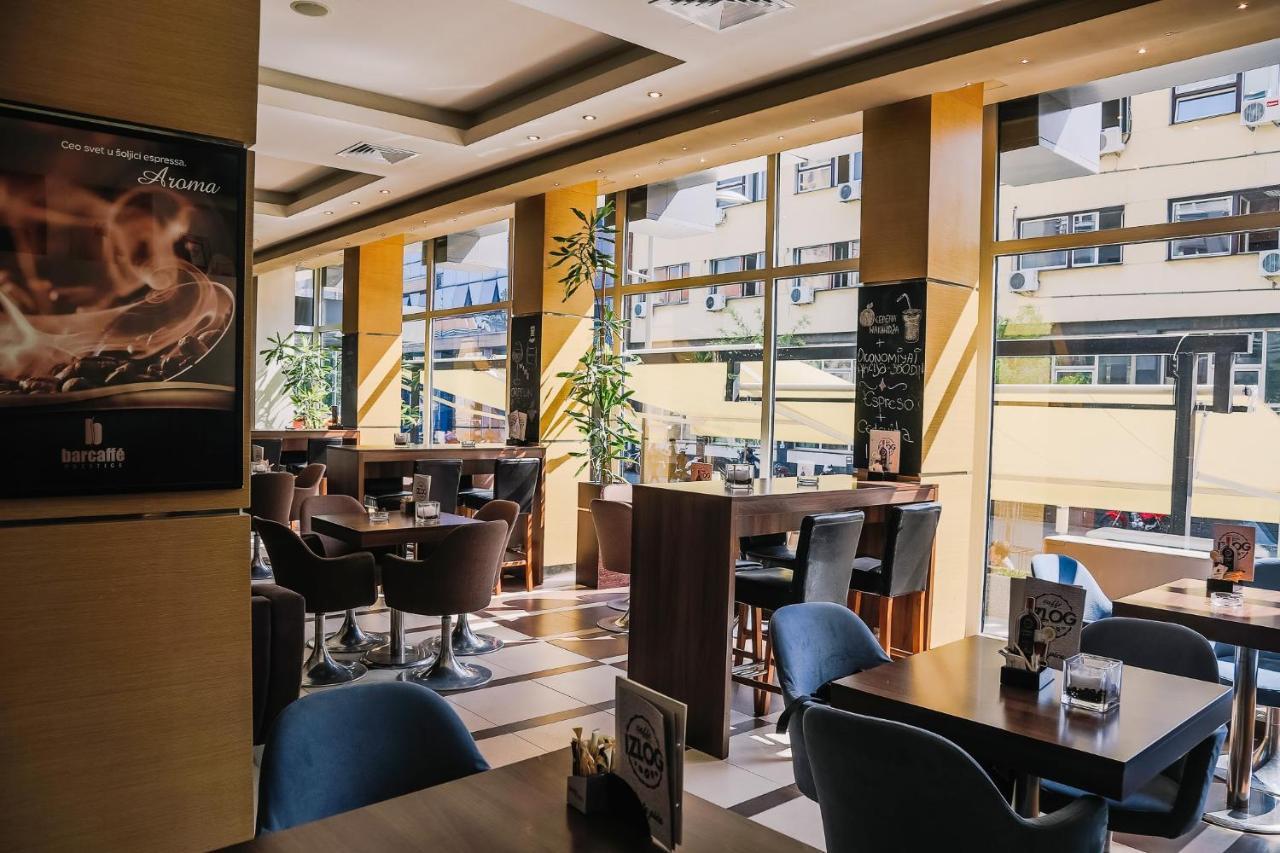 Hotel Vojvodina Зренянин Экстерьер фото