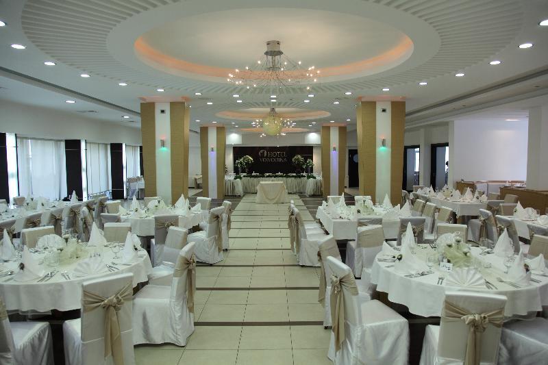 Hotel Vojvodina Зренянин Экстерьер фото