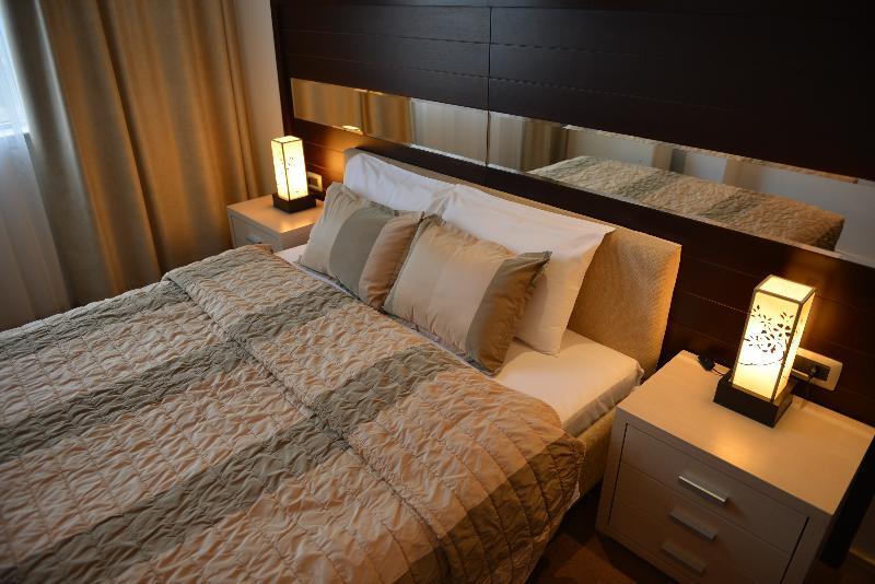 Hotel Vojvodina Зренянин Экстерьер фото